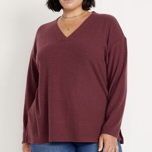 XL • Old Navy • Maroon Plush V Neck Tunic Top